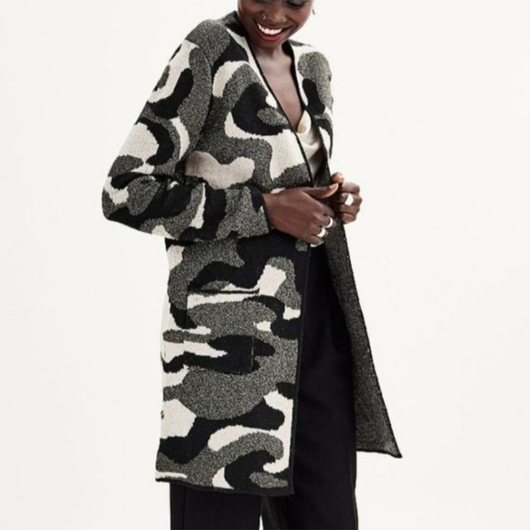 Nine West Sweaters - NWT Nine West Shimmery Camo Open Front Cardigan